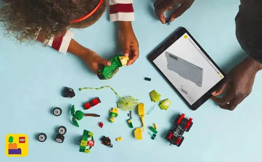 LEGO Spider and Electric Dino Car 11198 DUPLO