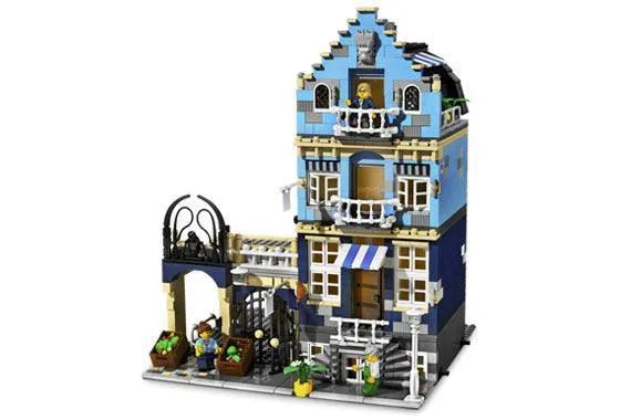 LEGO Market Street 10190 Modular LEGO CREATOR EXPERT MODULAIR @ 2TTOYS | Official LEGO shop😊🥰 LEGO €. 239.99