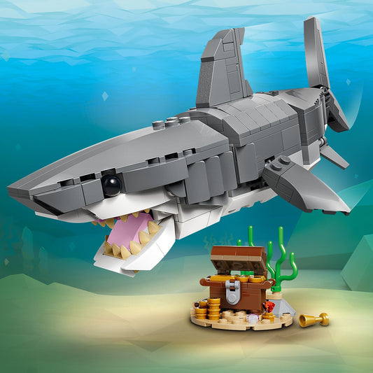 LEGO® Creator Woeste Haai met Schatkist - Bouw Om tot Lantaarnvis of Mantarog - 31381