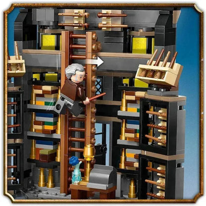 LEGO Ollivanders™ Toverstafwinkel 76439 Harry Potter (Pre-Order: verwacht juni) LEGO HARRY POTTER @ 2TTOYS LEGO €. 76.49