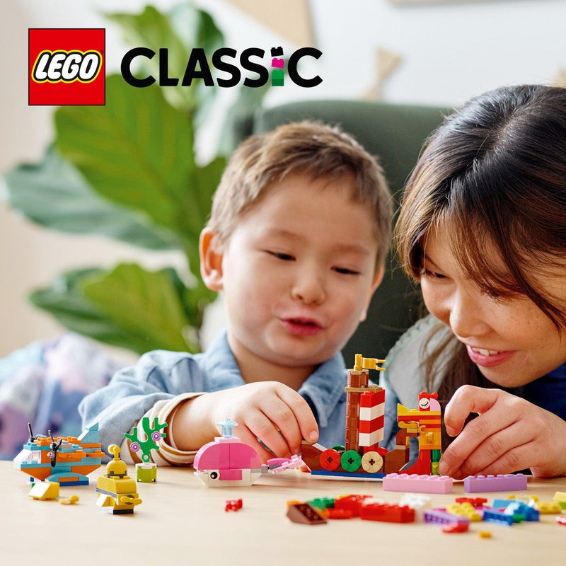 LEGO Creatief zee plezier 11018 Classic LEGO CLASSIC @ 2TTOYS LEGO €. 16.98