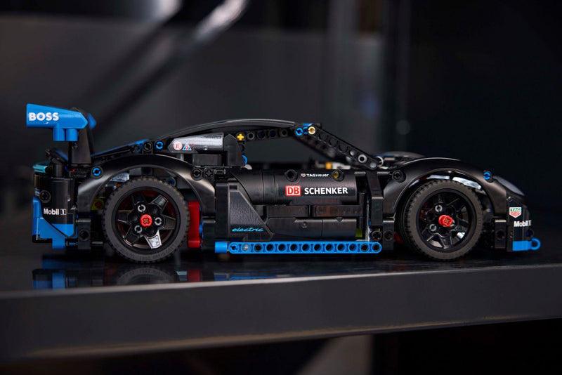 LEGO Porsche GT4 e-Performance racewagen 42176 Technic (Pre-Order: verwacht augustus) LEGO TECHNIC @ 2TTOYS LEGO €. 149.99