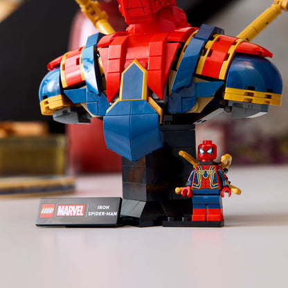 LEGO Iron Spider-Man bust 76326 Superheroes