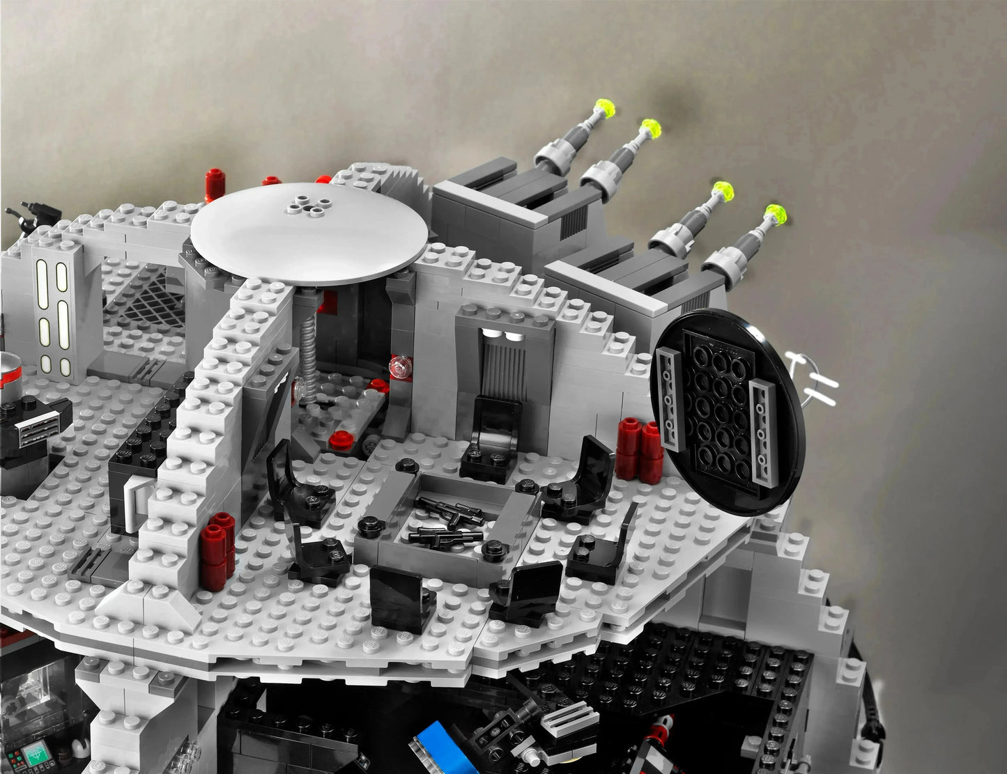 LEGO The DeathStar 2008 10188 Star Wars