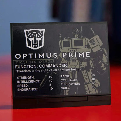 LEGO Optimus Prime Transformers 10302 Creator Expert (€. 10.00 per week + €. 50.00 deposit)