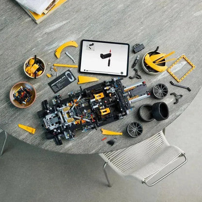 LEGO 42172 Der McLaren P1 Supersportwagen