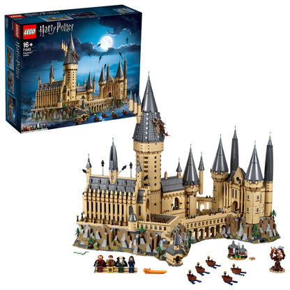 LEGO Het Kasteel Zweinstein met 6.000 stenen 71043 Harry Potter