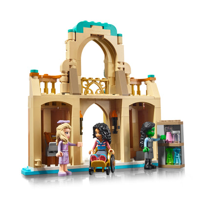 LEGO Glinda, Elphaba and Nessarose at Shiz University 75681 Wicked (Pre-Order: October)