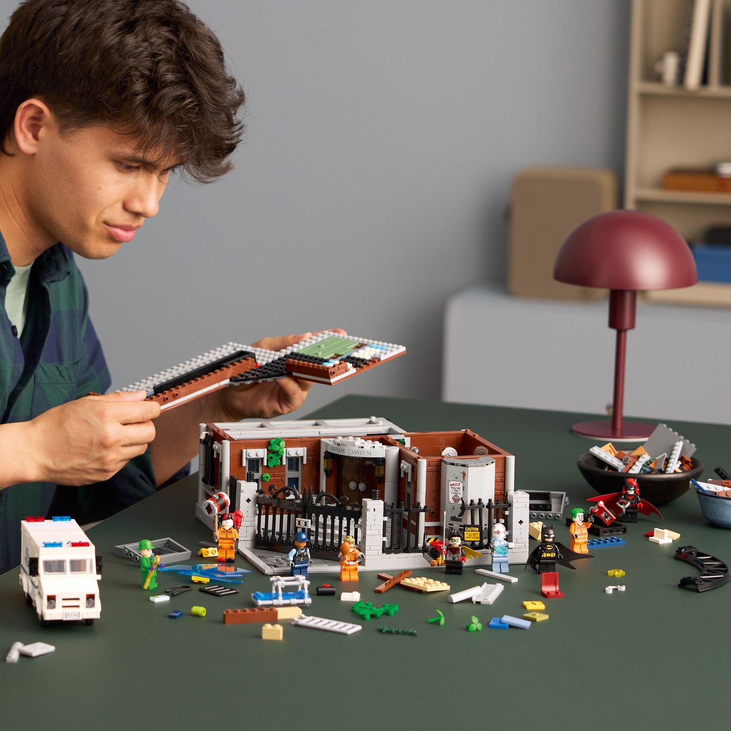 LEGO Arkham Asylum 76300 Superheroes