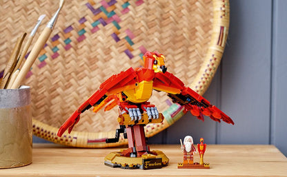 LEGO Felix, de feniks van Perkamentus 76394 Harry Potter