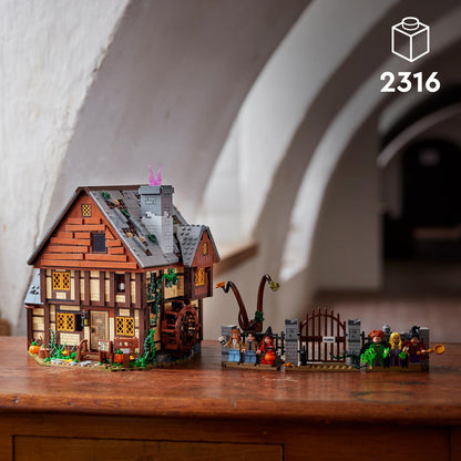 LEGO Disney Hocus Pocus: het huisje van de Sanderson-zussen 21341 Ideas LEGO IDEAS @ 2TTOYS LEGO €. 229.99