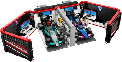 LEGO Pitbox met Mercedes AMG en Alpine F1 auto's 60444 City