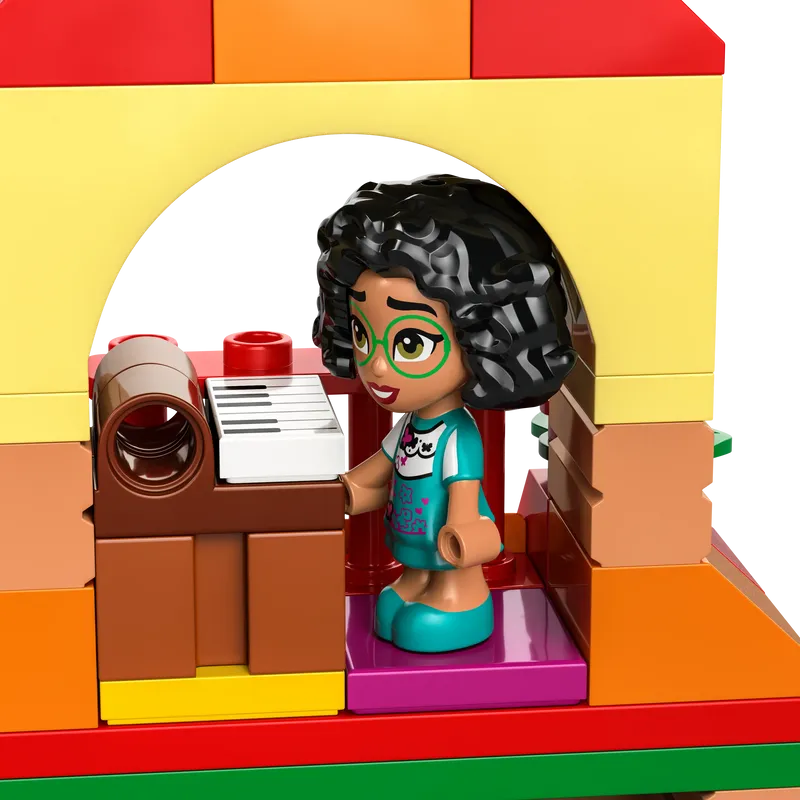 LEGO Mini Encanto House 43261 Disney (Pre-Order: January 2025)