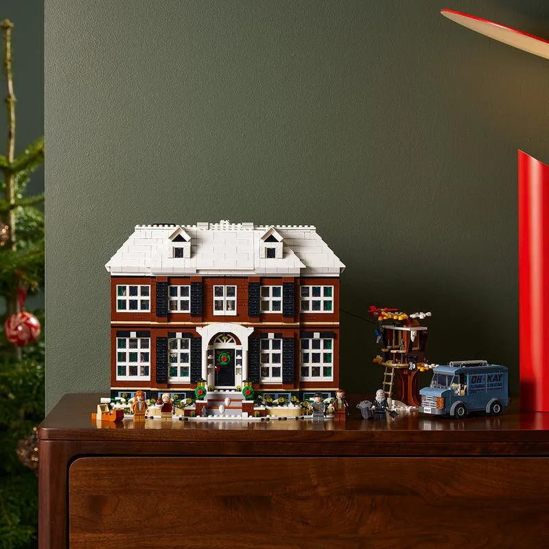 LEGO Ideas het huis van "Home Alone" 21330 Ideas LEGO IDEAS @ 2TTOYS | Official LEGO shop😊🥰 LEGO €. 309.99