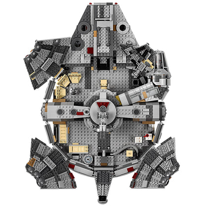 LEGO Millennium Falcon 2019: 1.351 delig 75257 StarWars UCS LEGO STARWARS @ 2TTOYS LEGO €. 144.99