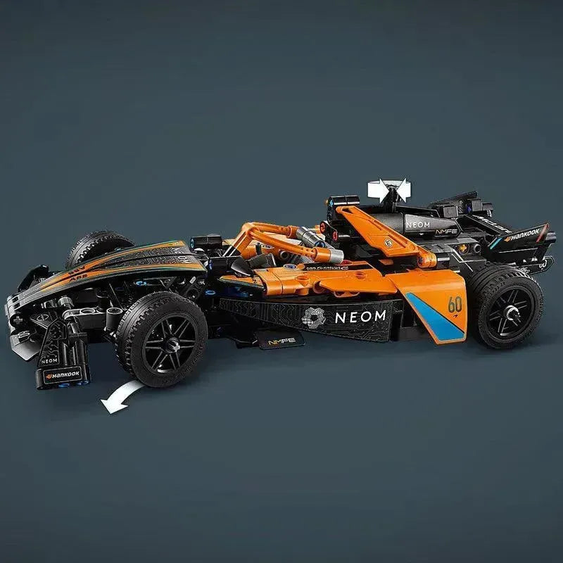 LEGO NEOM McLaren Formula E racewagen 42169 Technic LEGO TECHNIC @ 2TTOYS | Official LEGO shop😊🥰 LEGO €. 44.48