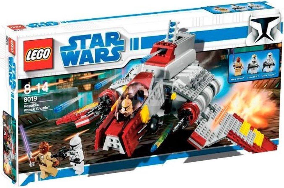 LEGO Republic Attack Shuttle 8019 StarWars @ 2TTOYS LEGO €. 88.99