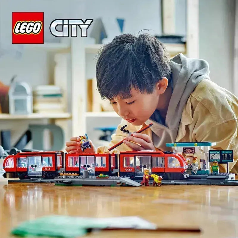 LEGO Stadstram en station 60423 City LEGO CITY @ 2TTOYS | Official LEGO shop😊🥰 LEGO €. 76.49