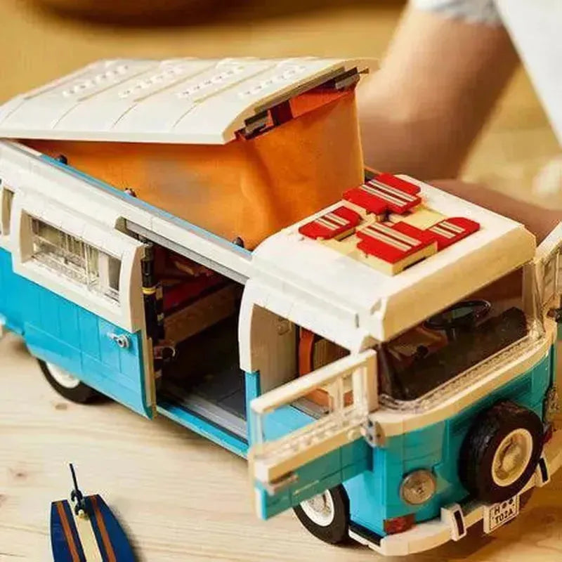 LEGO Volkswagen T2A Camper Van VW (2021) 10279 Creator Expert LEGO CREATOR EXPERT @ 2TTOYS | Official LEGO shop😊🥰 LEGO €. 179.99