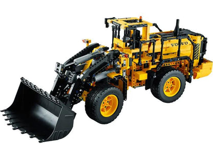 LEGO Volvo Graafmachine afstand bediend 42030 Technic LEGO TECHNIC @ 2TTOYS LEGO €. 424.99