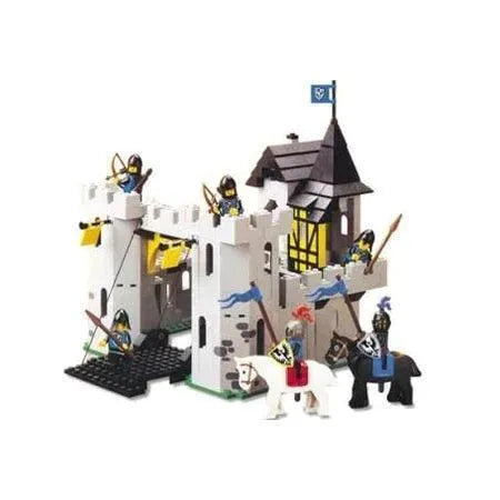 LEGO Black Falcon's Fortress 10039 Castle LEGO Castle @ 2TTOYS | Official LEGO shop😊🥰 LEGO €. 39.99