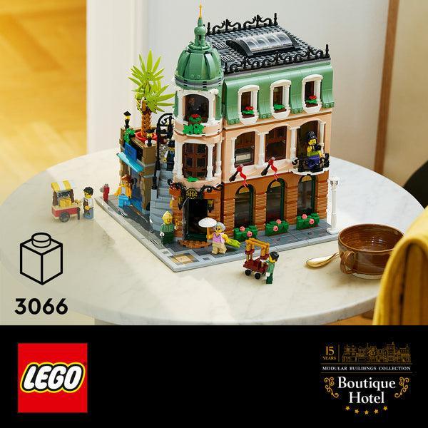 LEGO Boetiekhotel 10297 Creator Expert LEGO ICONS @ 2TTOYS | Official LEGO shop😊🥰 LEGO €. 224.99