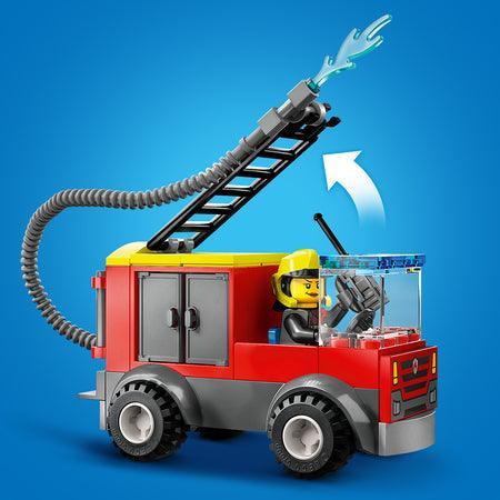 LEGO Brandweerkazerne en brandweerwagen 60375 City LEGO CITY @ 2TTOYS LEGO €. 29.48