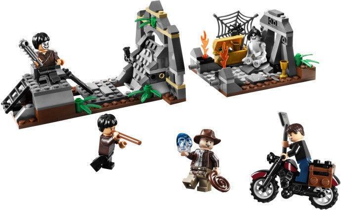 LEGO Chauchilla Cemetery Battle 7196 Indiana Jones LEGO Indiana Jones @ 2TTOYS | Official LEGO shop😊🥰 LEGO €. 19.99