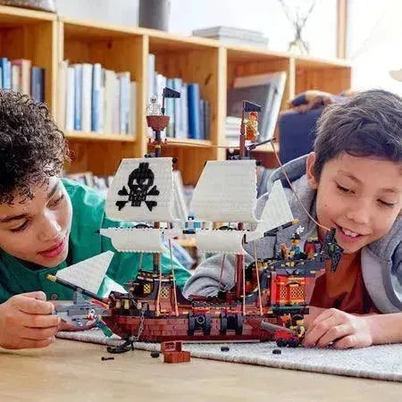 LEGO Groot Piraten schip met 2 masten 31109 Creator 3-in-1 LEGO CREATOR @ 2TTOYS | Official LEGO shop😊🥰 LEGO €. 99.99