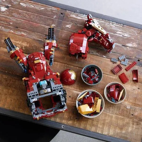 LEGO Hulkbuster 76210 Superheroes Bouwsets @ 2TTOYS | Official LEGO shop😊🥰 LEGO €. 499.99