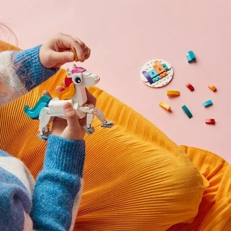 LEGO Magische eenhoorn 31140 Creator 3 in 1 LEGO CREATOR @ 2TTOYS | Official LEGO shop😊🥰 LEGO €. 8.48