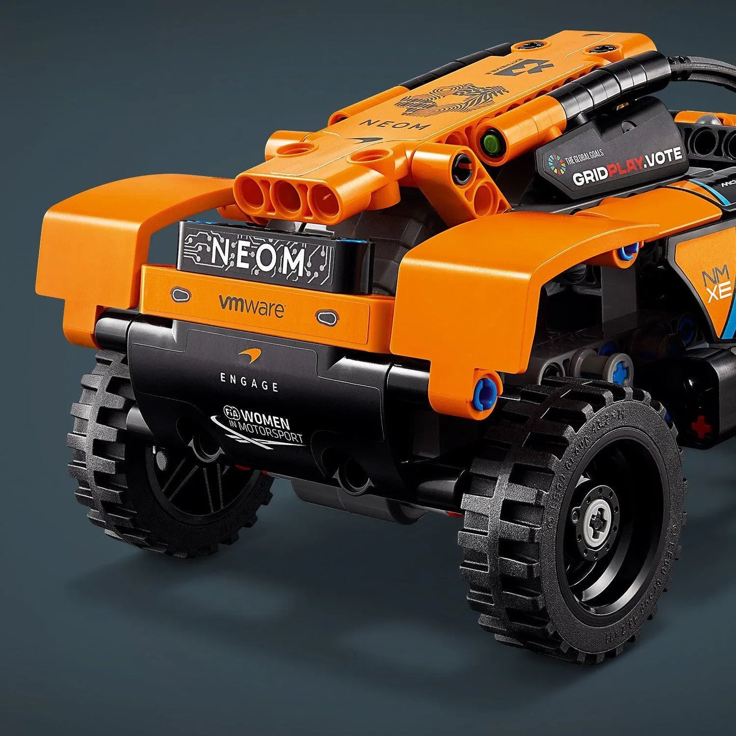 LEGO McLaren Extreme E-Race car 42166 Technic LEGO TECHNIC @ 2TTOYS | Official LEGO shop😊🥰 LEGO €. 22.49