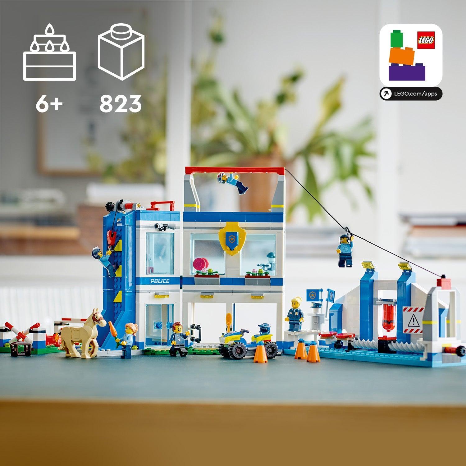 LEGO Politie opleidingsacademie 60372 City LEGO CITY @ 2TTOYS LEGO €. 76.49