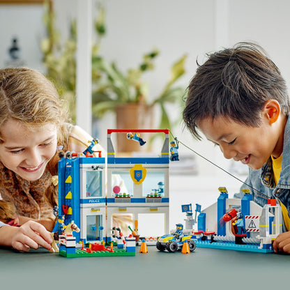 LEGO Politie opleidingsacademie 60372 City LEGO CITY @ 2TTOYS LEGO €. 76.49