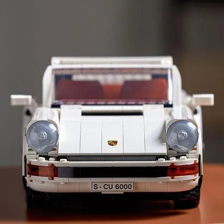 LEGO Porsche 911 Iconic 10295 Creator Expert LEGO CREATOR EXPERT @ 2TTOYS | Official LEGO shop😊🥰 LEGO €. 139.99
