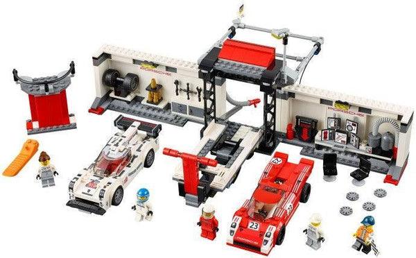 LEGO Porsche 919 Hybride en 917K Pit Lane 75876 Speedchampions LEGO SPEEDCHAMPIONS @ 2TTOYS LEGO €. 59.99