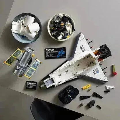 LEGO Space Shuttle Discovery 10283 Creator Expert LEGO CREATOR EXPERT @ 2TTOYS | Official LEGO shop😊🥰 LEGO €. 199.99