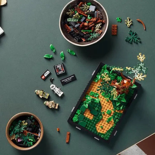 LEGO The Endor Speeder Bike Chase Diorama 75353 StarWars LEOG STARWARS @ 2TTOYS | Official LEGO shop😊🥰 LEGO €. 79.99