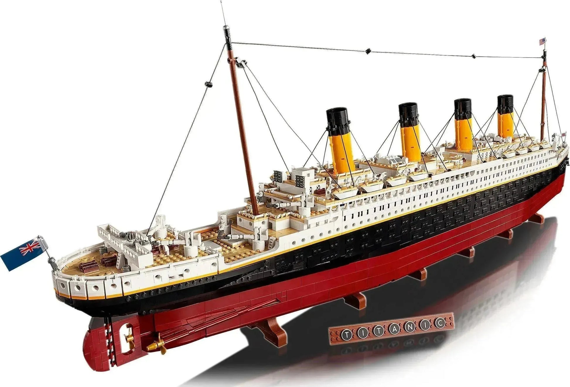 LEGO Titanic 10294 Creator Expert LEGO CREATOR EXPERT @ 2TTOYS LEGO €. 699.99