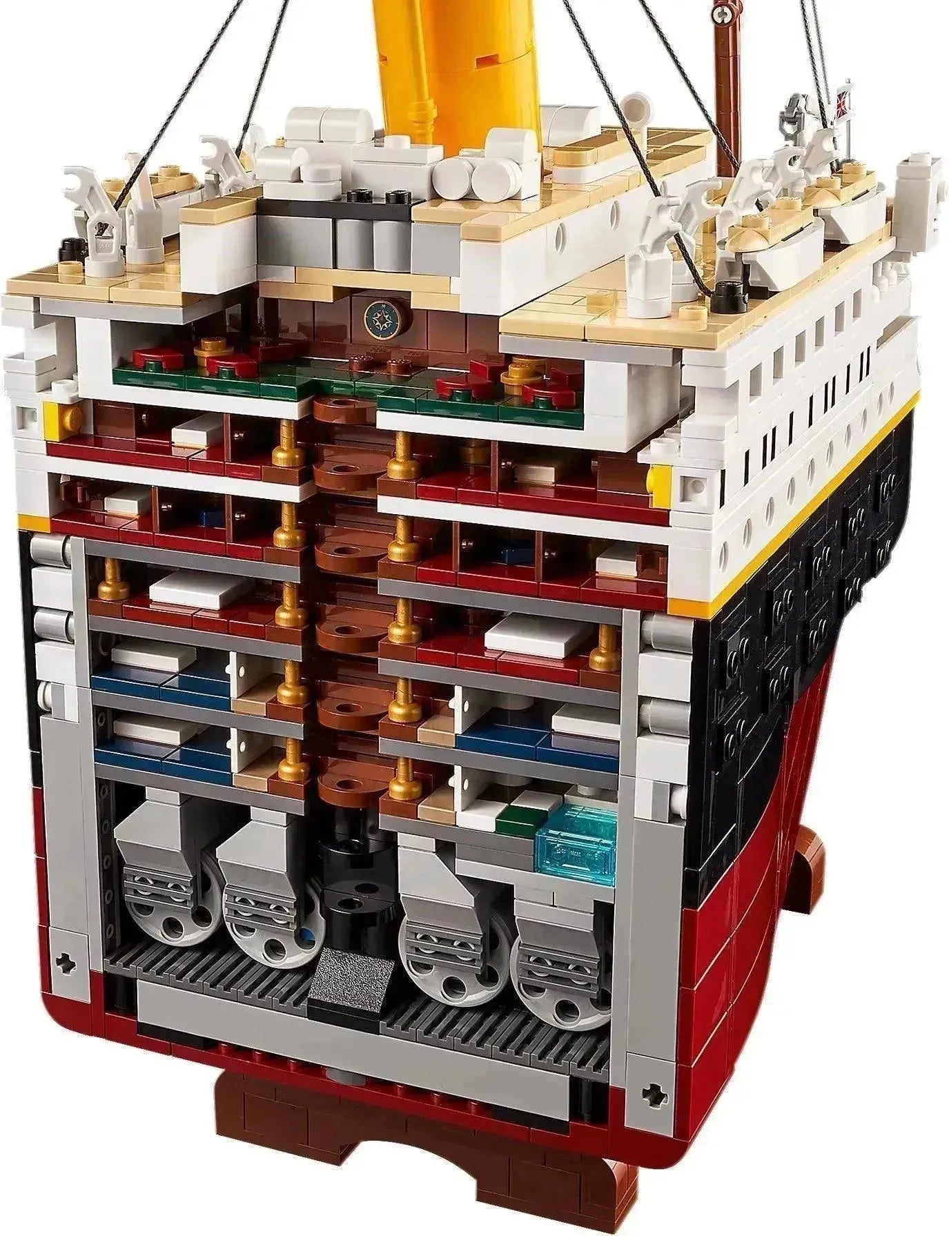 LEGO Titanic 10294 Creator Expert LEGO CREATOR EXPERT @ 2TTOYS LEGO €. 699.99