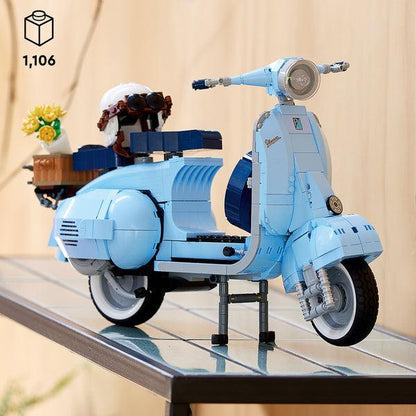 LEGO Vespa 125 Piaggio Scooter 10298 Icons LEGO CREATOR EXPERT @ 2TTOYS LEGO €. 84.99