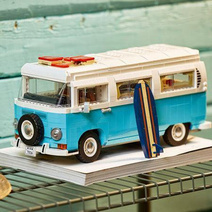 LEGO Volkswagen T2A Camper Van VW (2021) 10279 Creator Expert LEGO CREATOR EXPERT @ 2TTOYS LEGO €. 169.99